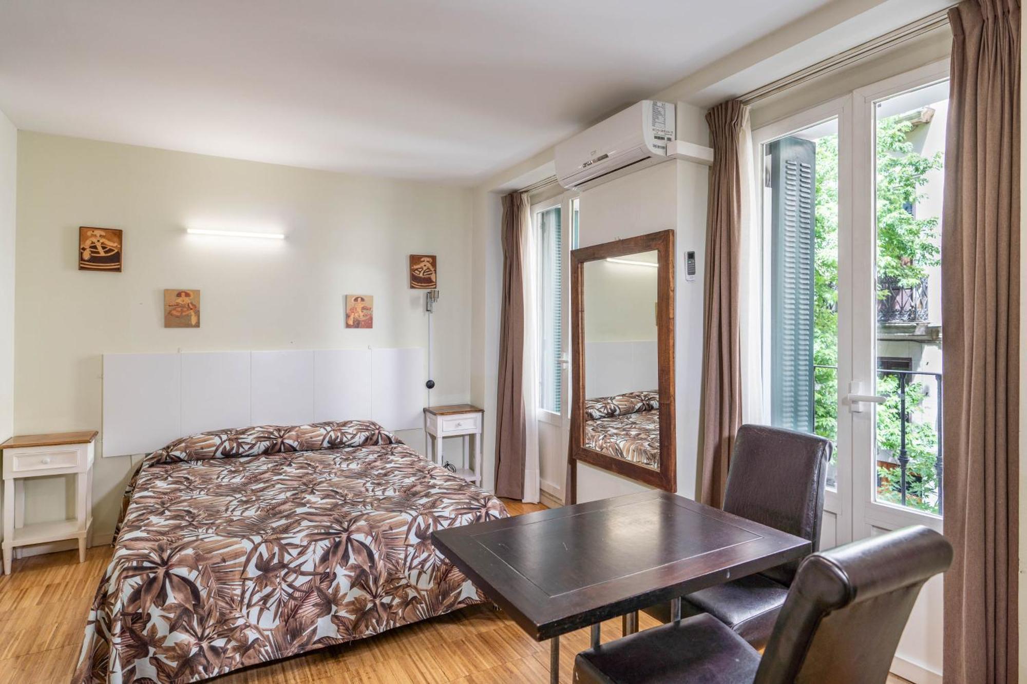 Apartamentos Mayor Centro Madryt Zewnętrze zdjęcie